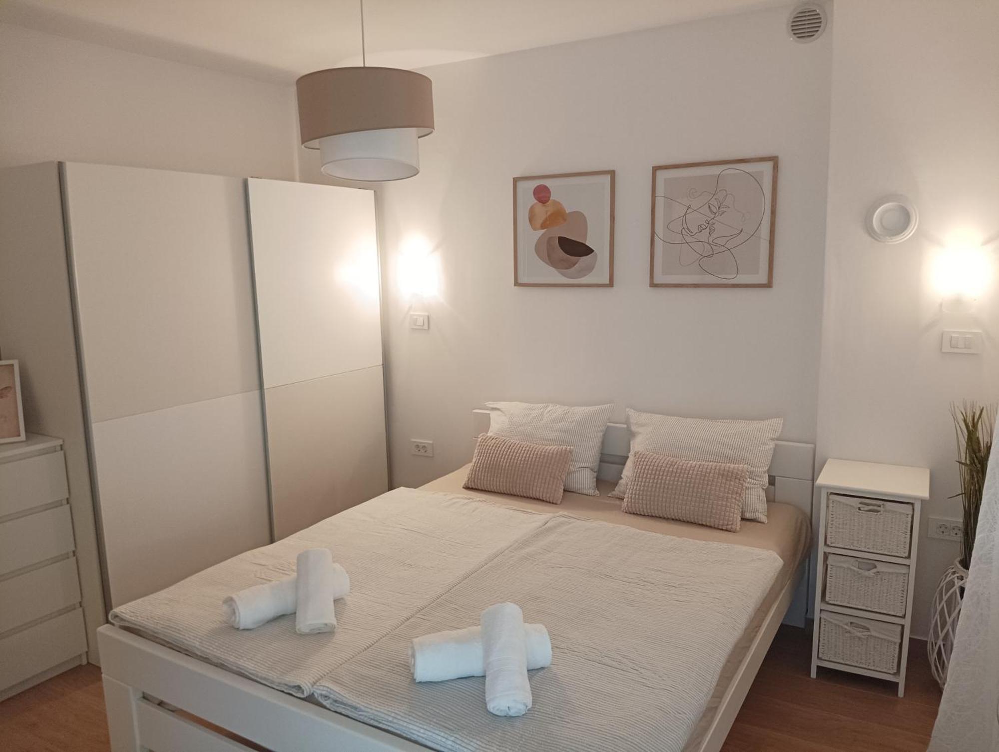 Green Park And Sunny Terrace Apartments Ankaran Extérieur photo